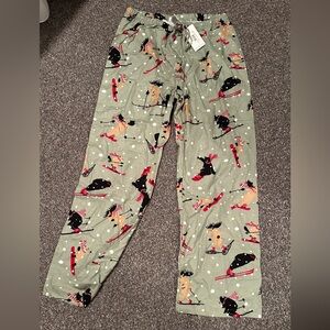 NWT Brand new, never worn Hatley Flannel Pants withAnimals. “Wild Winter”. Large
